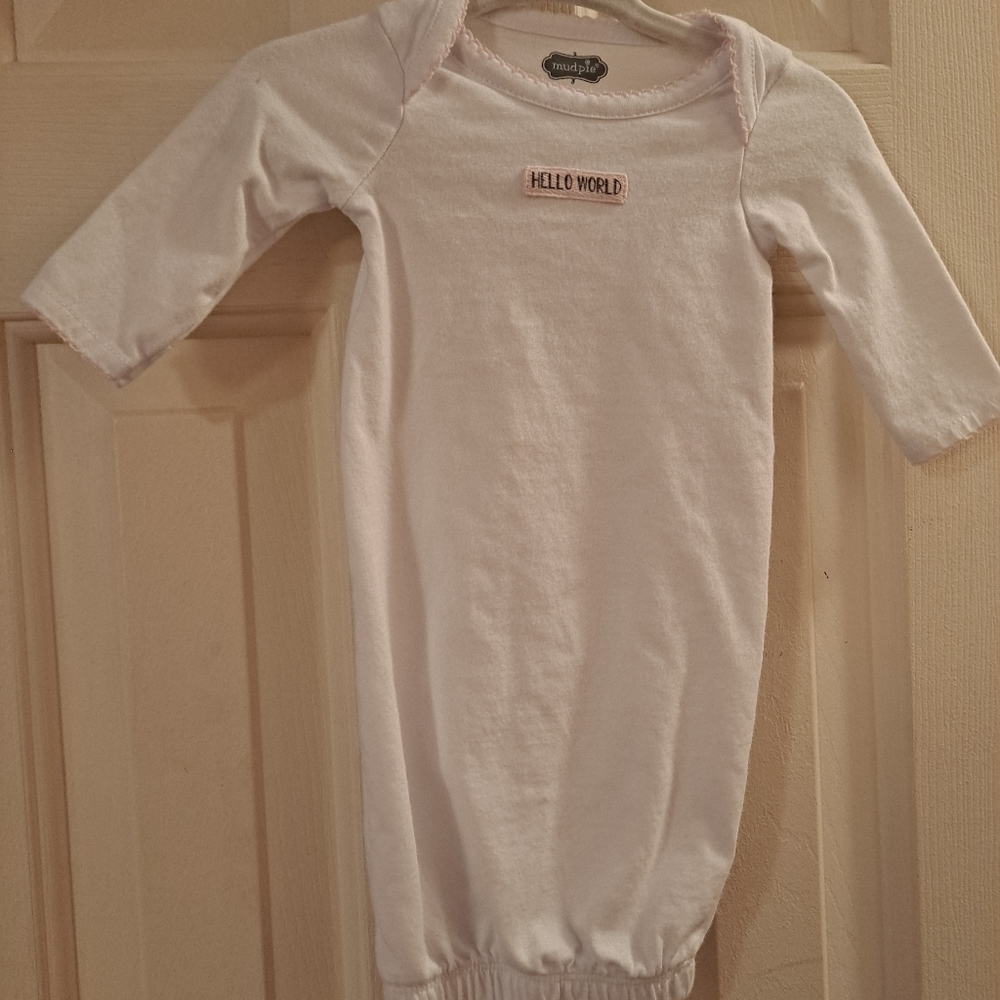 Mud pie Newborn Gown